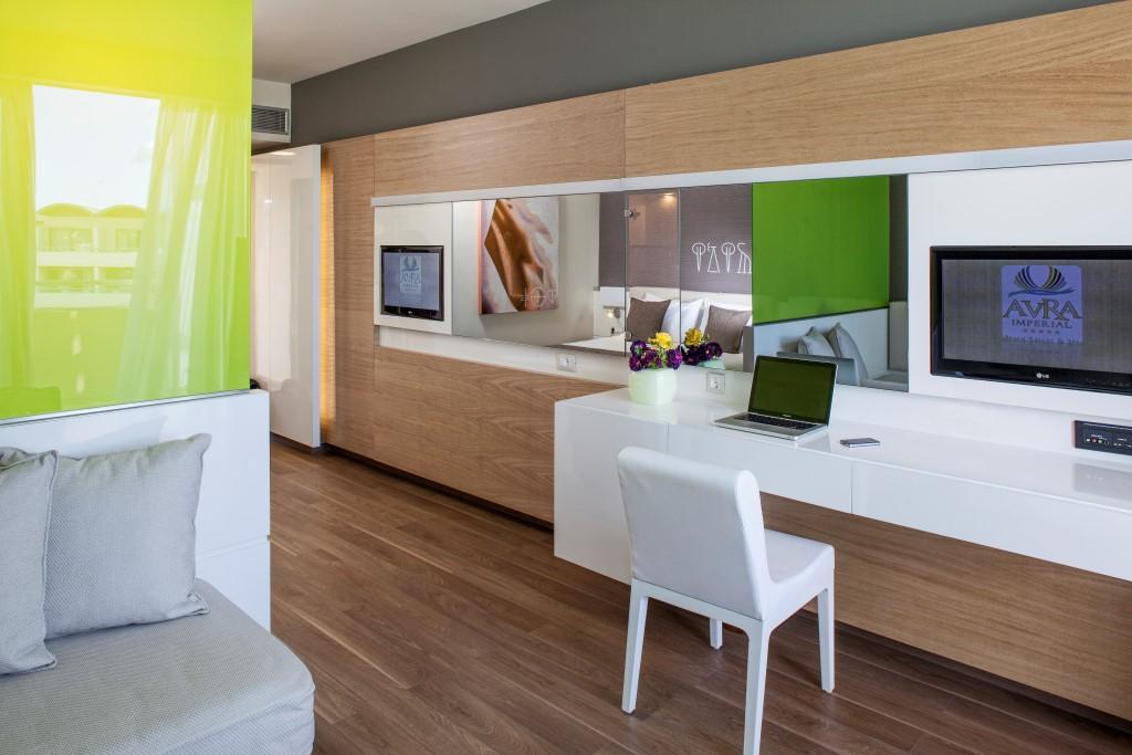 Avra Imperial 5* קולימברי