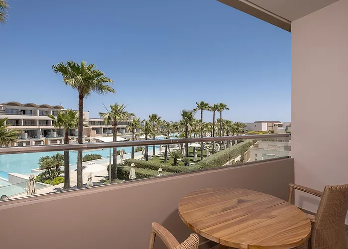 Avra Imperial Hotel