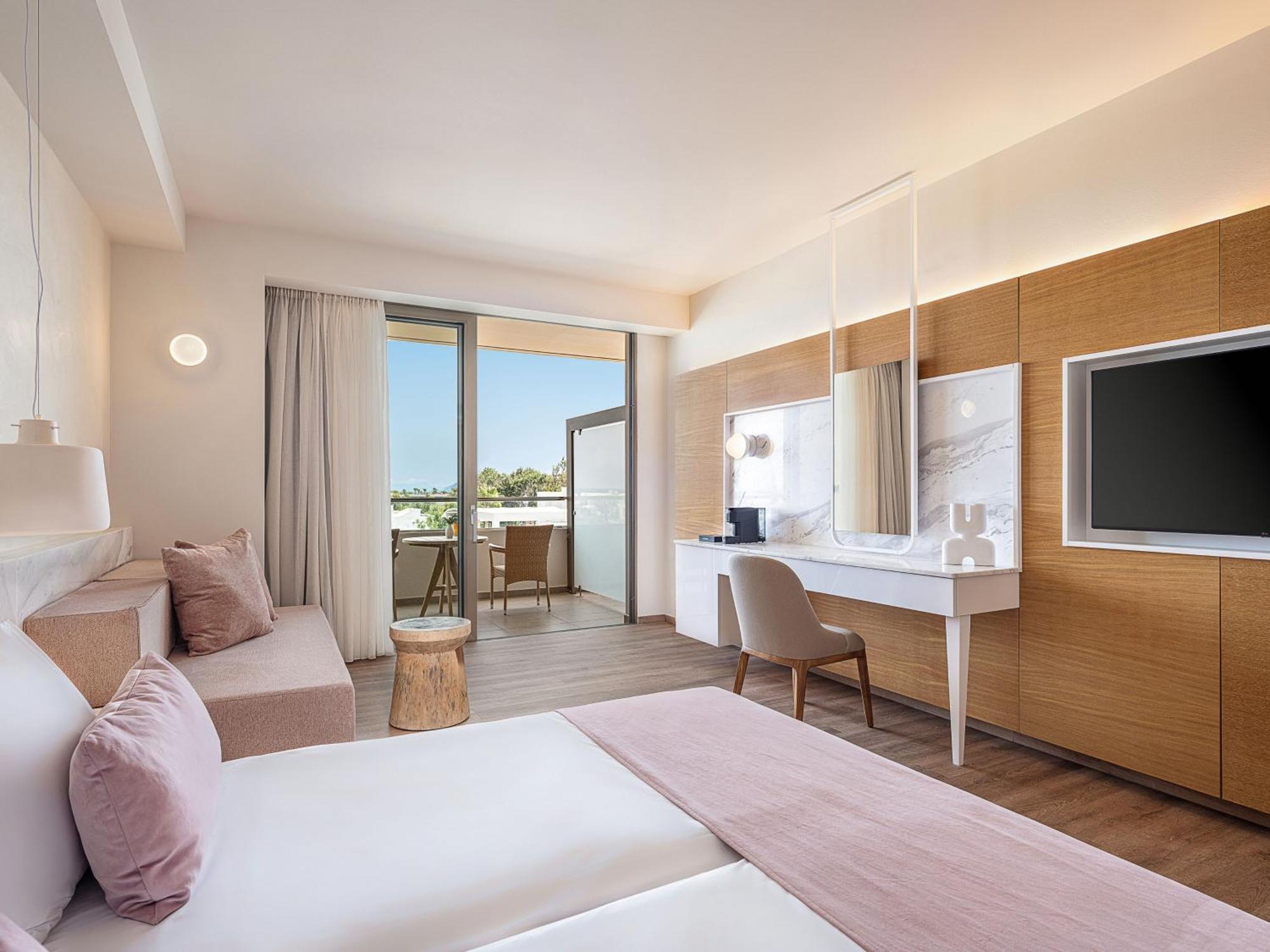Hotel Avra Imperial 5*