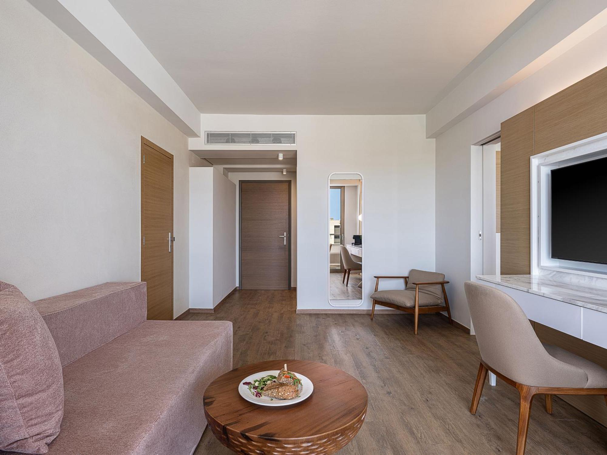 Avra Imperial Hotel