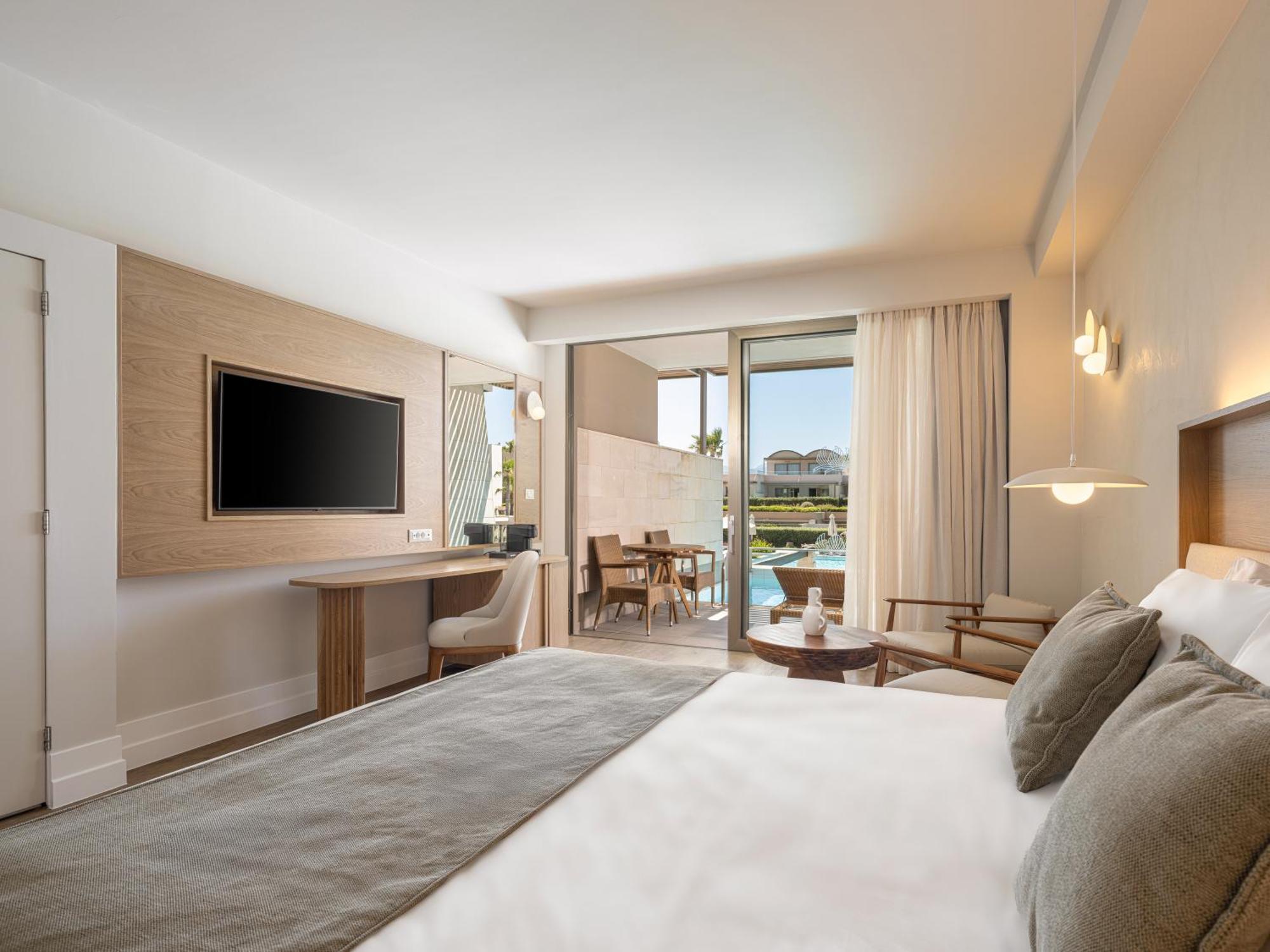Avra Imperial Hotel